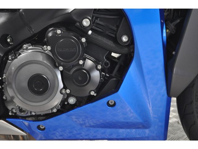suzuki - gsx-s-1000-gt