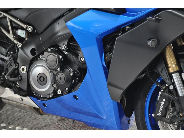 suzuki - gsx-s-1000-gt