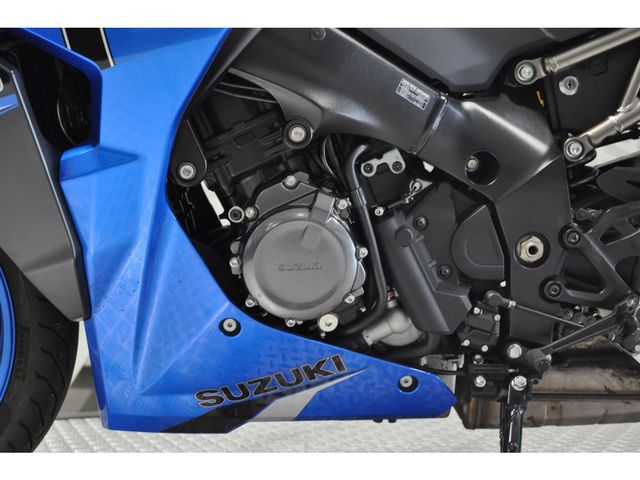 suzuki - gsx-s-1000-gt