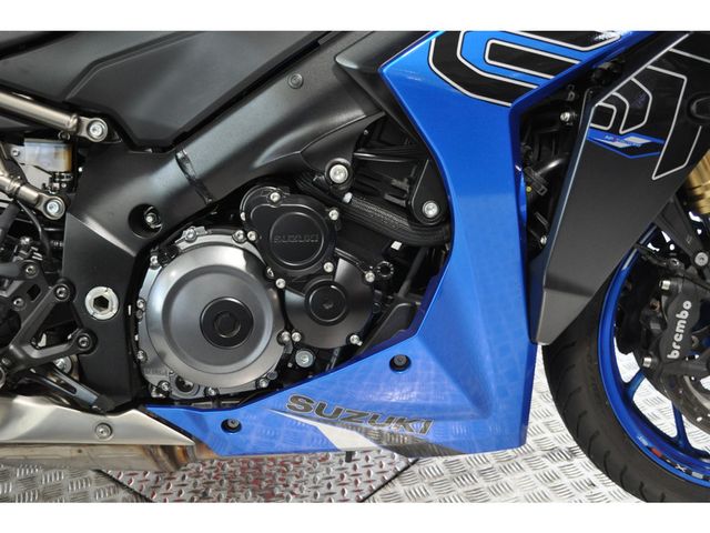 suzuki - gsx-s-1000-gt