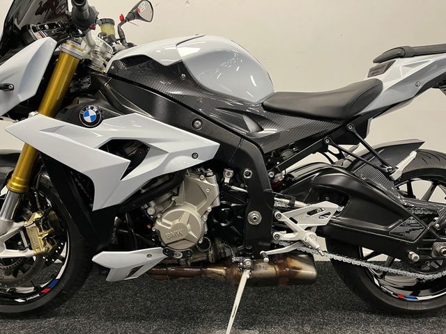 bmw - s-1000-r
