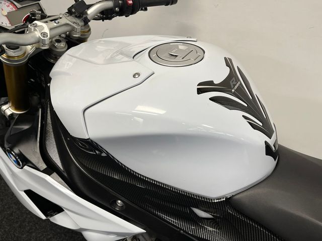 bmw - s-1000-r