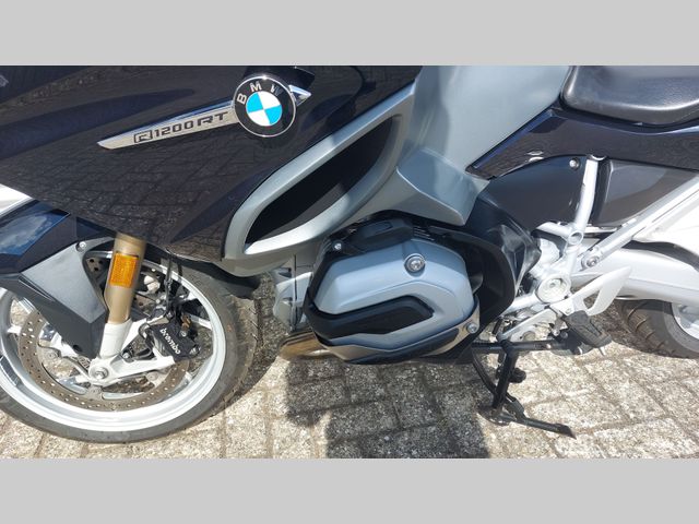 bmw - r-1200-rt-lc