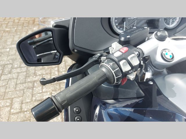 bmw - r-1200-rt-lc
