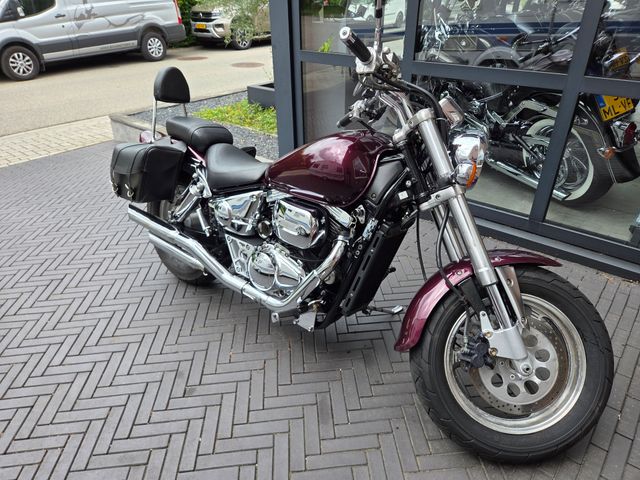 suzuki - vz-800-marauder-lc