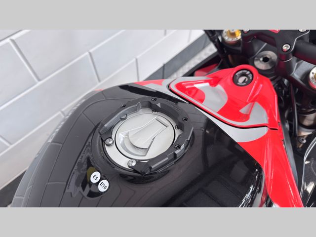 aprilia - tuono-660-factory