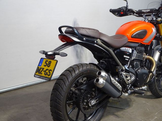 triumph - scrambler-400-x