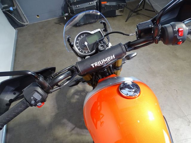 triumph - scrambler-400-x