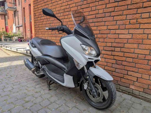 yamaha - x-max-250