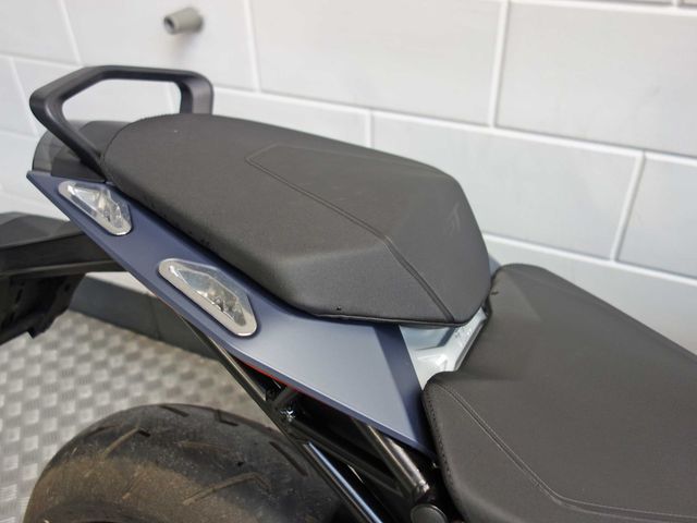 ktm - 1290-super-duke-gt