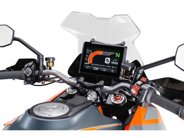 ktm - 1290-super-duke-gt