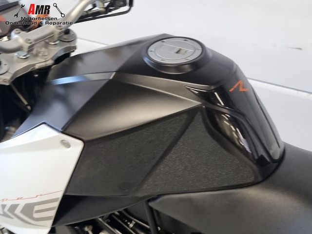 ktm - 990-super-duke