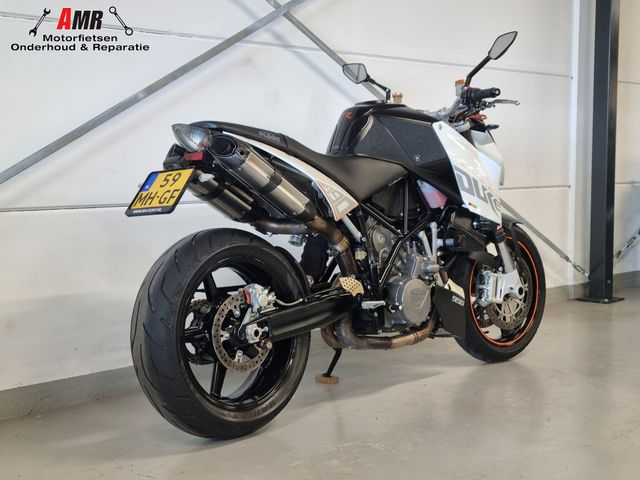 ktm - 990-super-duke