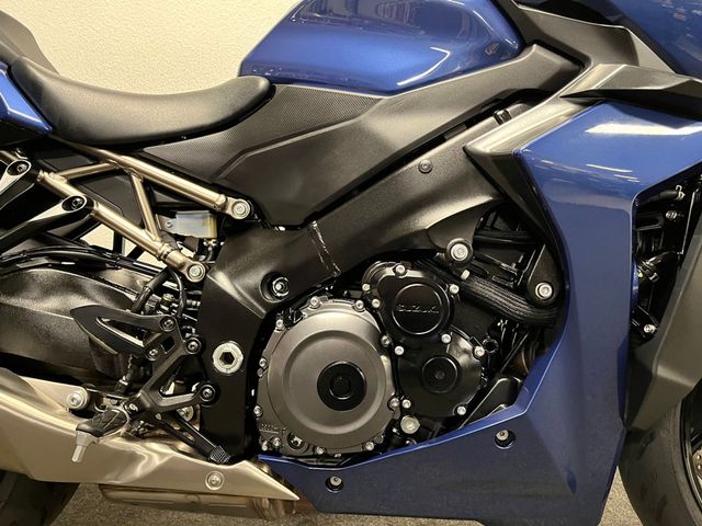 suzuki - gsx-s-1000-gt