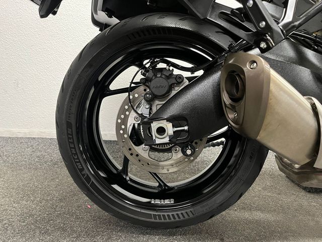 suzuki - gsx-s-1000-gt