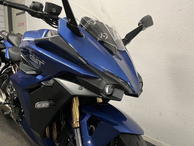 suzuki - gsx-s-1000-gt