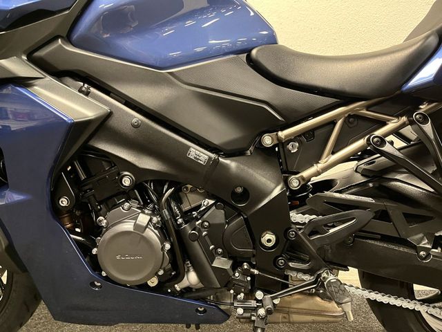suzuki - gsx-s-1000-gt