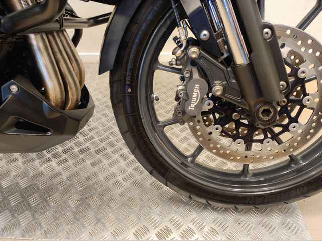 triumph - tiger-explorer