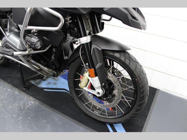 bmw - r-1200-gs-lc-adventure