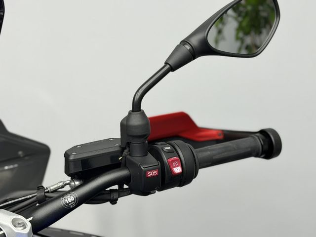 bmw - r-1300-gs-adventure-trophy