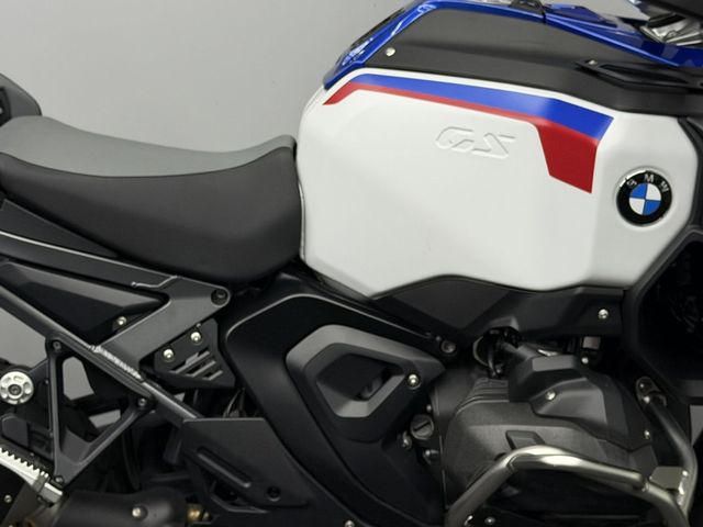 bmw - r-1300-gs-adventure-trophy