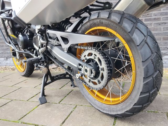 QJMOTOR - srt-800-sx-touring