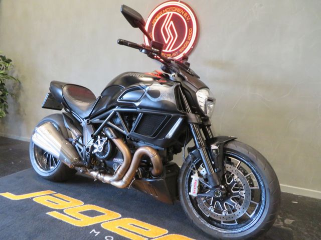 ducati - diavel