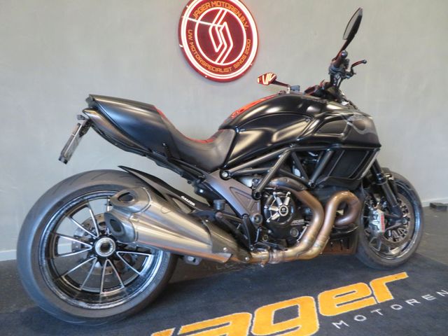 ducati - diavel