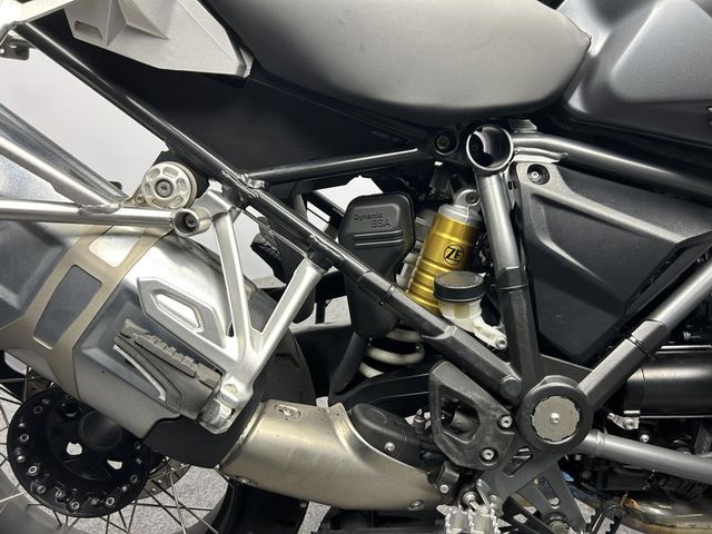 bmw - r-1250-gs-adventure