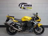 YAMAHA YZF R6