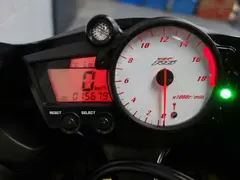 Yamaha YZF-R6 2004 occasion – foto 14 van 15