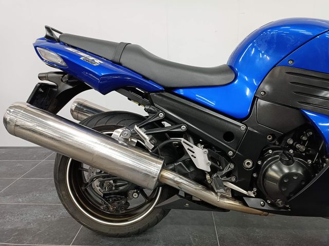 kawasaki - zzr-1400