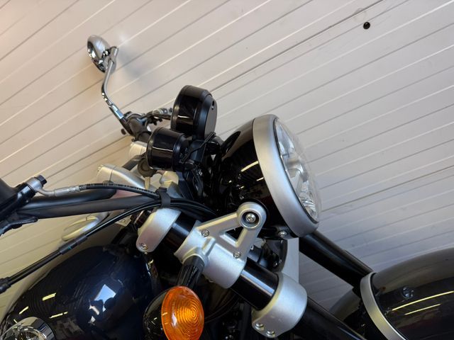 royal-enfield - super-meteor-650