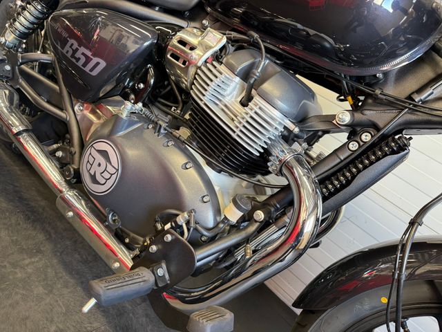 royal-enfield - super-meteor-650