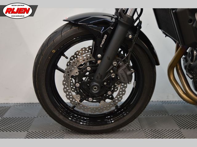 kawasaki - z650-abs