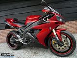 YAMAHA YZF R1