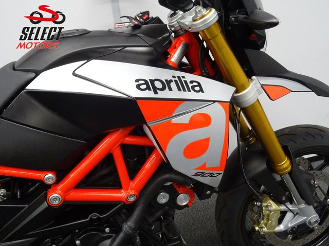 aprilia - dorsoduro-900