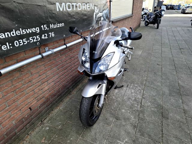 honda - vfr-800-fi-vtec