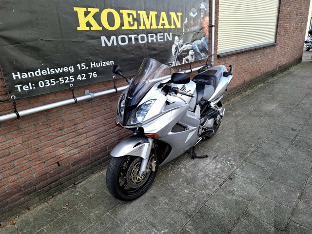honda - vfr-800-fi-vtec