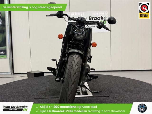 indian - chief-bobber-dark-horse