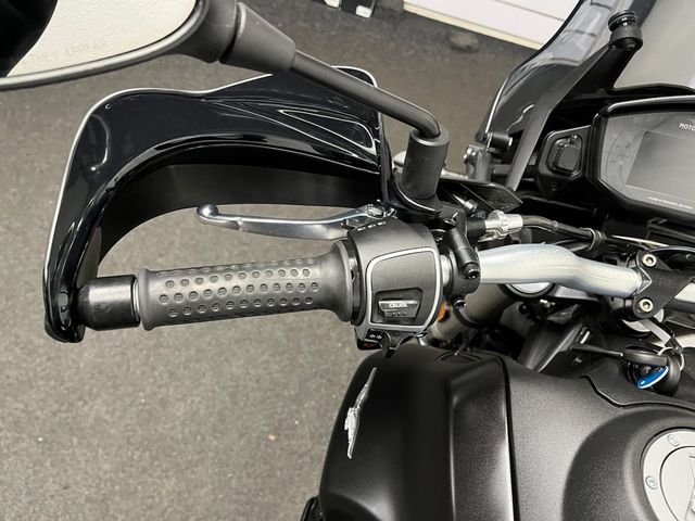 moto-guzzi - v-85-tt