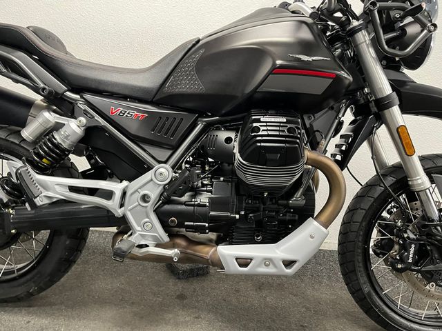 moto-guzzi - v-85-tt