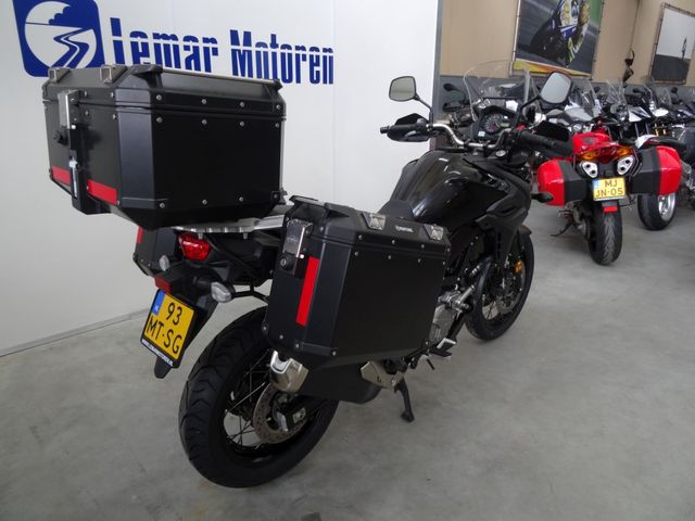 suzuki - v-strom-650-xta