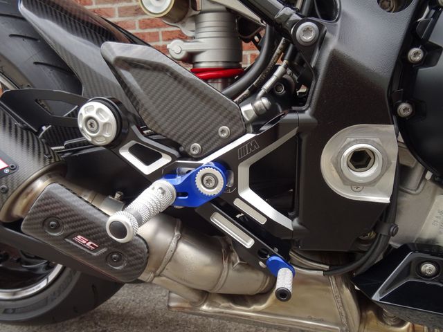 bmw - s-1000-rr