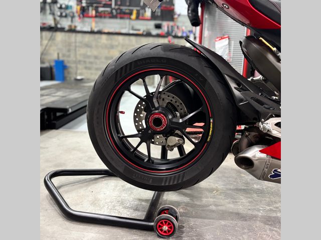 ducati - 1199-panigale-s