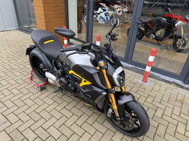 ducati - diavel-1260-s