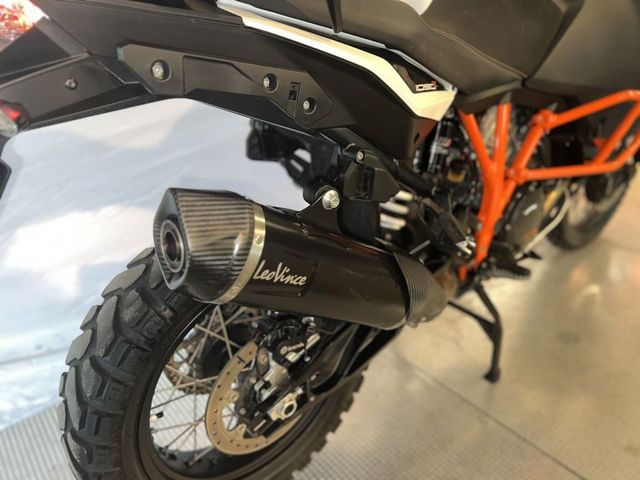 ktm - 1090-adventure-r