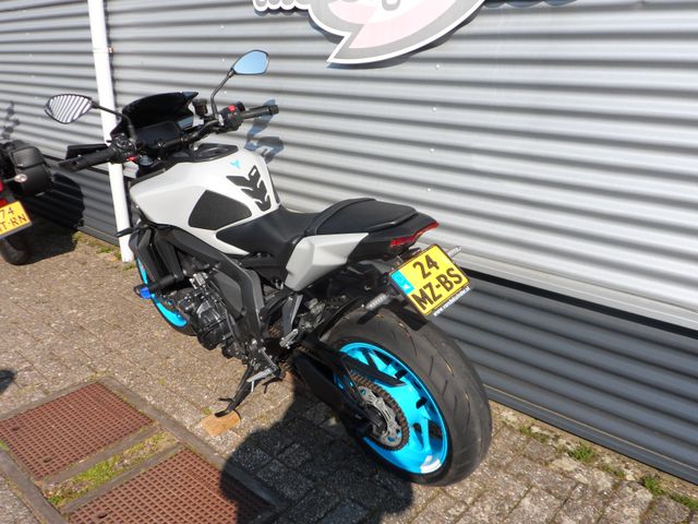 yamaha - mt-09-y-amt