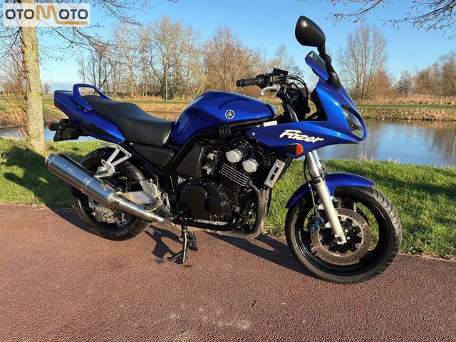 yamaha - fzs-600-fazer