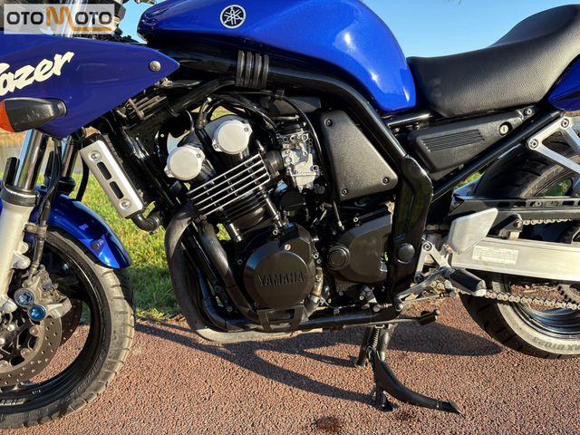 yamaha - fzs-600-fazer